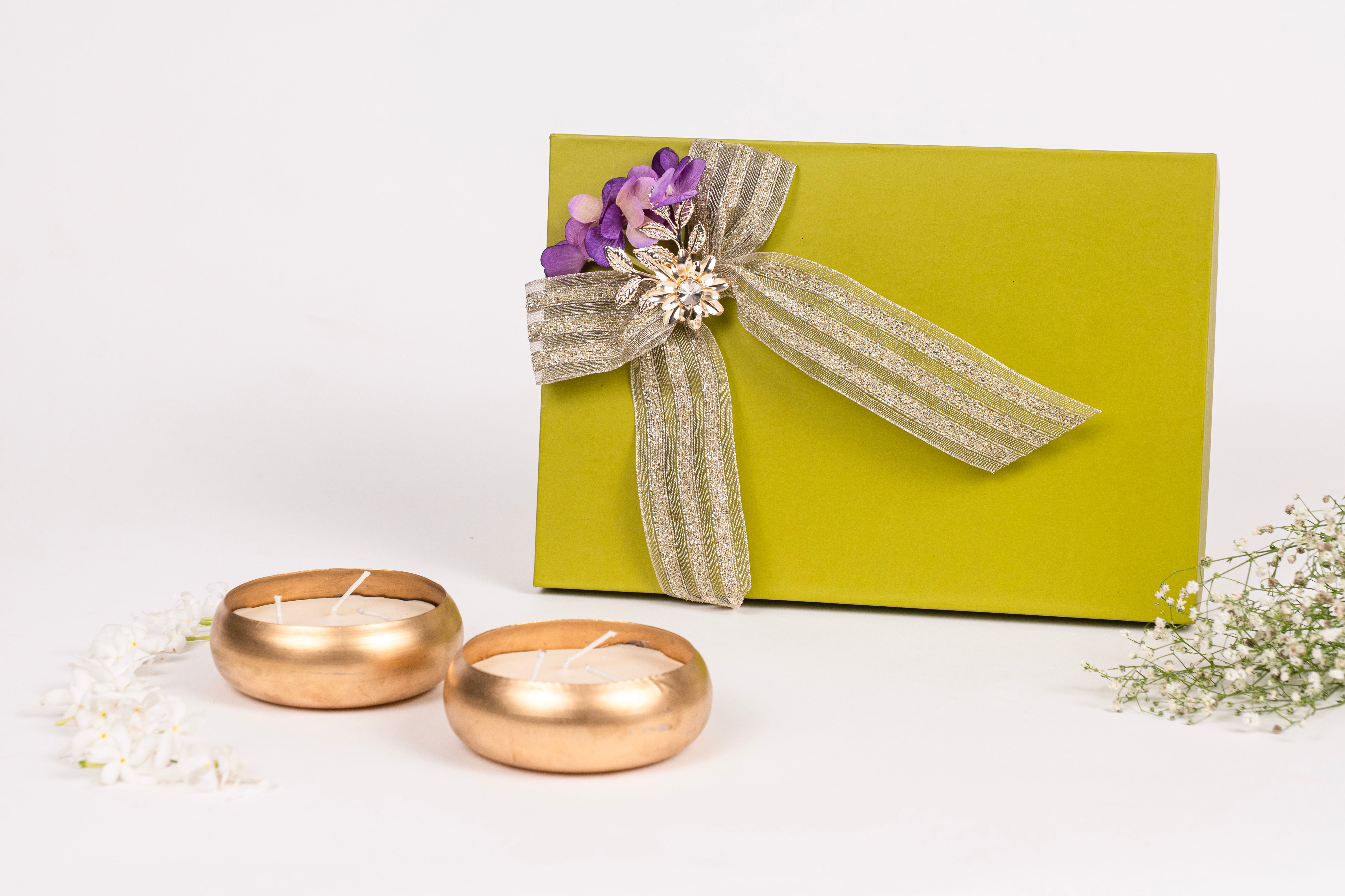 Urli candle gift hamper