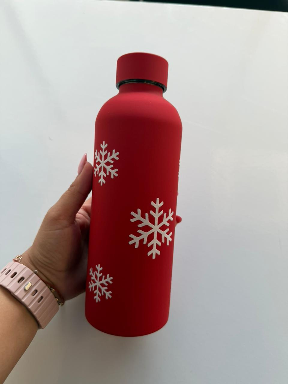 Snowflakes Red Sipper